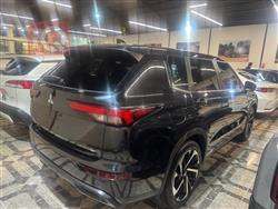 ميتسوبيشي اوتلاندر